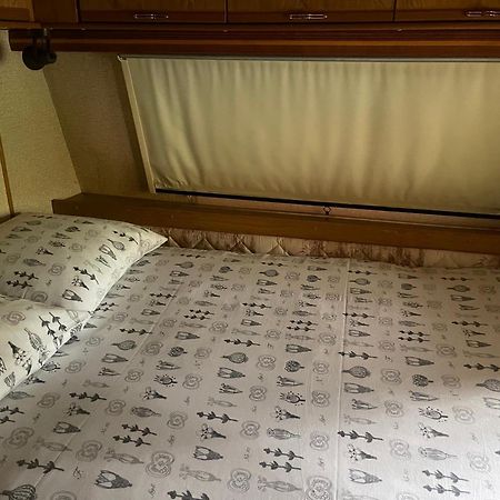 Caravanes De Provence Aiglun  Экстерьер фото